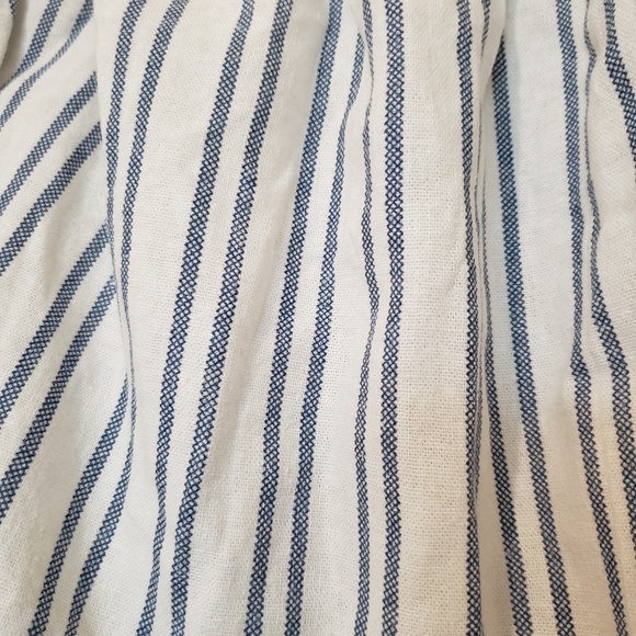 Macy's striped off-the-shoulder top. Size XL - Picture 2 of 4